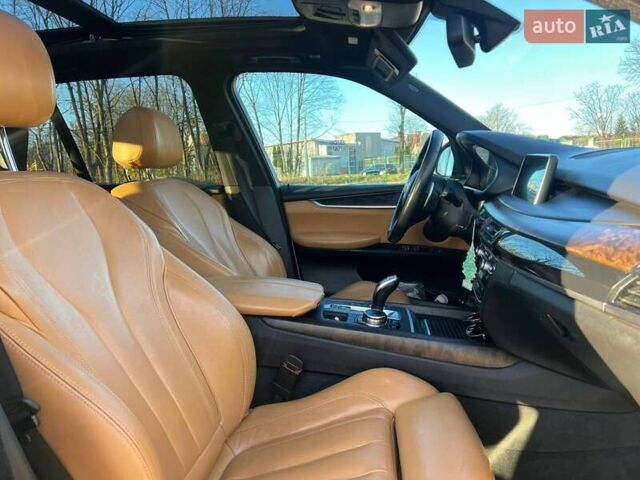 Белый БМВ Х5, объемом двигателя 2.99 л и пробегом 285 тыс. км за 24000 $, фото 13 на Automoto.ua