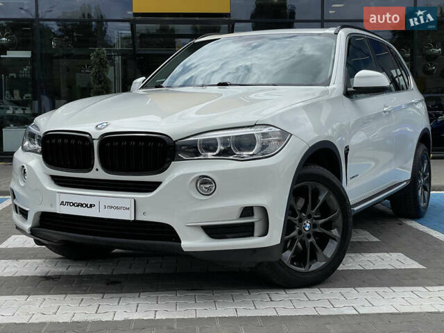 Белый БМВ Х5, объемом двигателя 2.98 л и пробегом 95 тыс. км за 27999 $, фото 1 на Automoto.ua