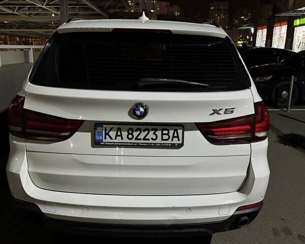 Белый БМВ Х5, объемом двигателя 2 л и пробегом 160 тыс. км за 29700 $, фото 5 на Automoto.ua