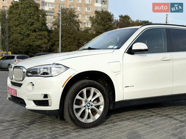 Білий БМВ Х5, об'ємом двигуна 2 л та пробігом 230 тис. км за 18500 $, фото 14 на Automoto.ua