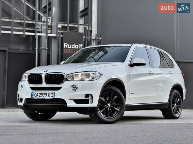 Белый БМВ Х5, объемом двигателя 3 л и пробегом 208 тыс. км за 21990 $, фото 6 на Automoto.ua