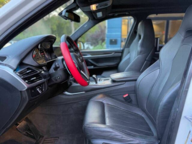 Белый БМВ Х5, объемом двигателя 4.4 л и пробегом 74 тыс. км за 8000 $, фото 9 на Automoto.ua