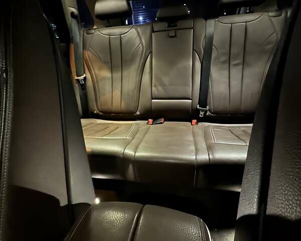 Белый БМВ Х5, объемом двигателя 2 л и пробегом 160 тыс. км за 29700 $, фото 9 на Automoto.ua