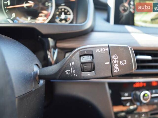 Белый БМВ Х5, объемом двигателя 2.99 л и пробегом 180 тыс. км за 29500 $, фото 27 на Automoto.ua