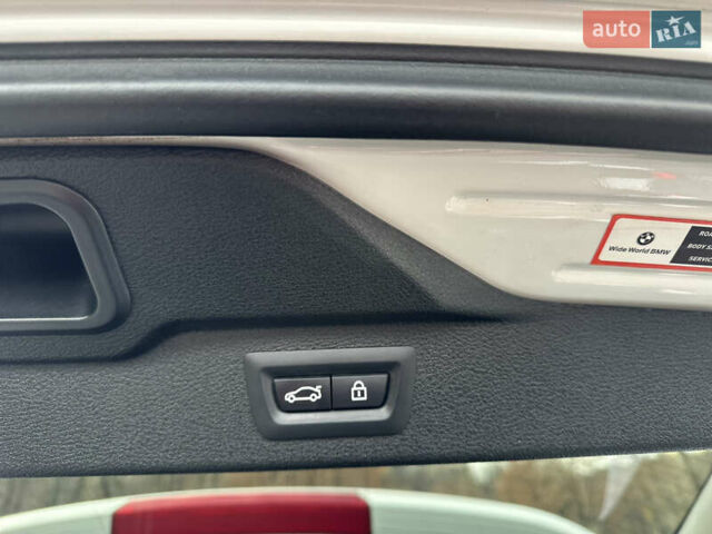 Белый БМВ Х5, объемом двигателя 2.98 л и пробегом 209 тыс. км за 17950 $, фото 20 на Automoto.ua