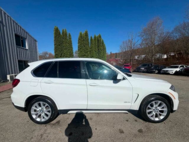 Белый БМВ Х5, объемом двигателя 3 л и пробегом 75 тыс. км за 14000 $, фото 2 на Automoto.ua