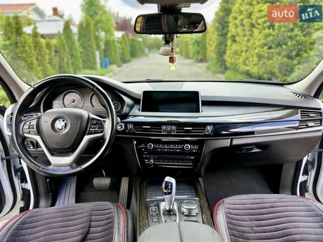 Белый БМВ Х5, объемом двигателя 2.98 л и пробегом 220 тыс. км за 12600 $, фото 5 на Automoto.ua