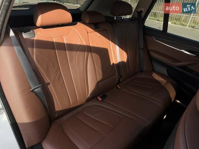 Белый БМВ Х5, объемом двигателя 2.99 л и пробегом 176 тыс. км за 31500 $, фото 28 на Automoto.ua
