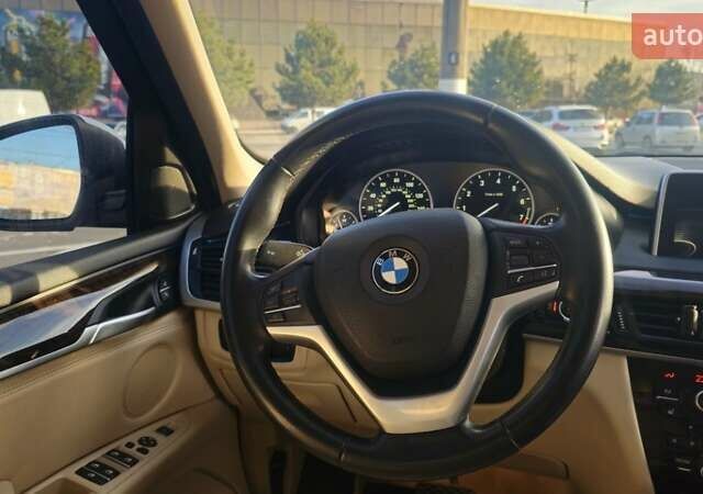 Белый БМВ Х5, объемом двигателя 2.98 л и пробегом 83 тыс. км за 26000 $, фото 7 на Automoto.ua