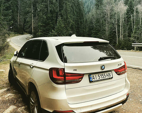 Білий БМВ Х5, об'ємом двигуна 2.99 л та пробігом 125 тис. км за 41500 $, фото 55 на Automoto.ua