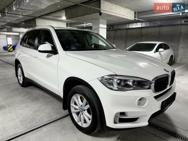 Білий БМВ Х5, об'ємом двигуна 2 л та пробігом 155 тис. км за 24100 $, фото 15 на Automoto.ua