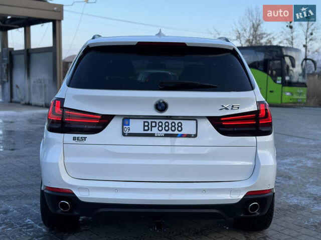 Белый БМВ Х5, объемом двигателя 2.99 л и пробегом 250 тыс. км за 31000 $, фото 63 на Automoto.ua