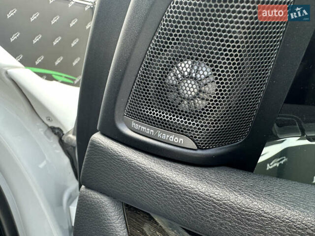 Білий БМВ Х5, об'ємом двигуна 2.98 л та пробігом 183 тис. км за 26999 $, фото 28 на Automoto.ua