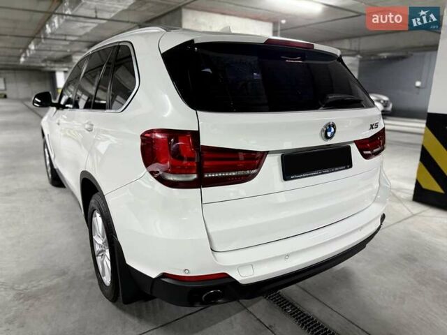 Білий БМВ Х5, об'ємом двигуна 2 л та пробігом 155 тис. км за 24100 $, фото 7 на Automoto.ua