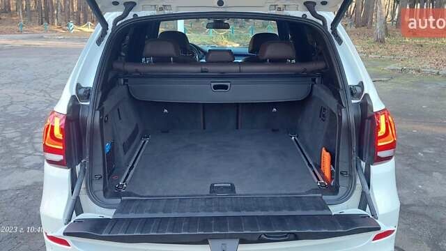 Белый БМВ Х5, объемом двигателя 2.99 л и пробегом 168 тыс. км за 44842 $, фото 7 на Automoto.ua