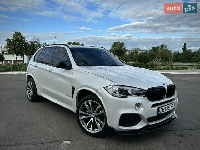 БМВ Х5 2015 в Кривом Роге на Automoto.ua Белый БМВ Х5, объемом двигателя 2.98 л и пробегом 115 тыс. км за 30000 $, фото 3 на Automoto.ua