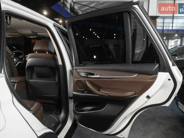 Белый БМВ Х5, объемом двигателя 2.99 л и пробегом 161 тыс. км за 29999 $, фото 37 на Automoto.ua