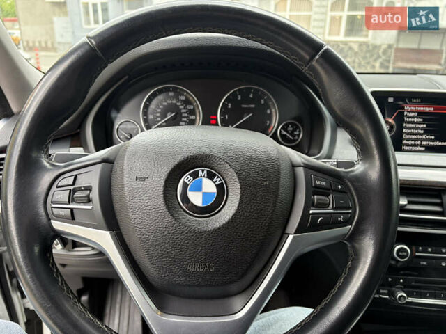 Білий БМВ Х5, об'ємом двигуна 2.98 л та пробігом 232 тис. км за 21500 $, фото 13 на Automoto.ua