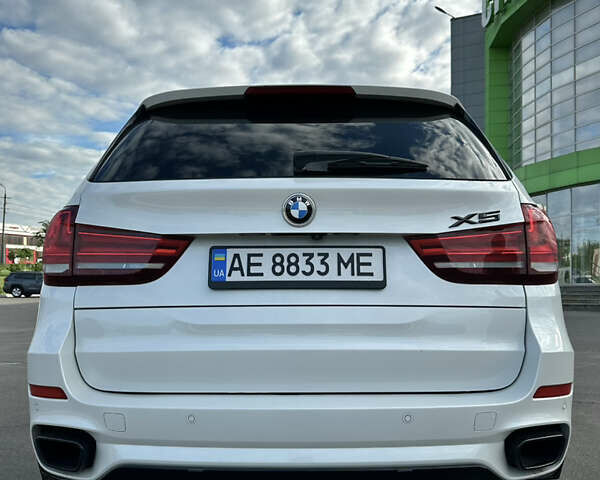 БМВ Х5 2015 в Кривом Роге на Automoto.ua Белый БМВ Х5, объемом двигателя 2.98 л и пробегом 115 тыс. км за 30000 $, фото 4 на Automoto.ua