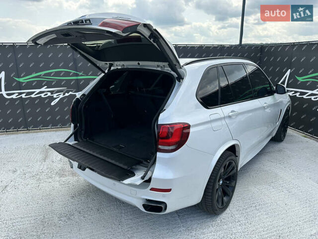 Білий БМВ Х5, об'ємом двигуна 2.98 л та пробігом 183 тис. км за 26999 $, фото 33 на Automoto.ua