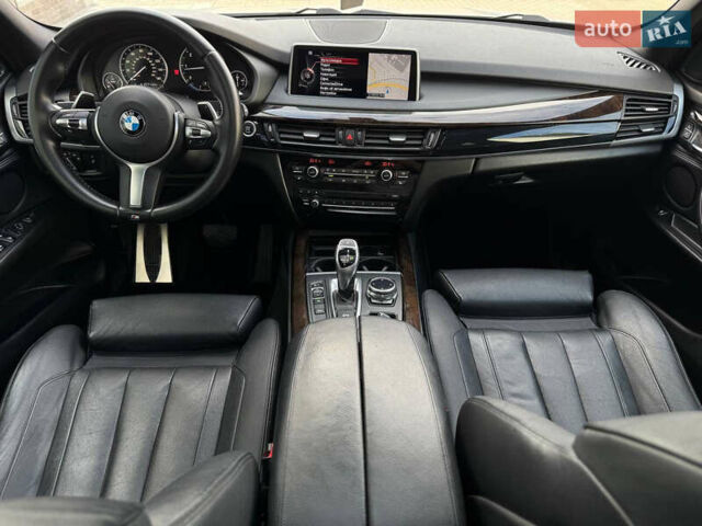 Белый БМВ Х5, объемом двигателя 3 л и пробегом 308 тыс. км за 27999 $, фото 36 на Automoto.ua