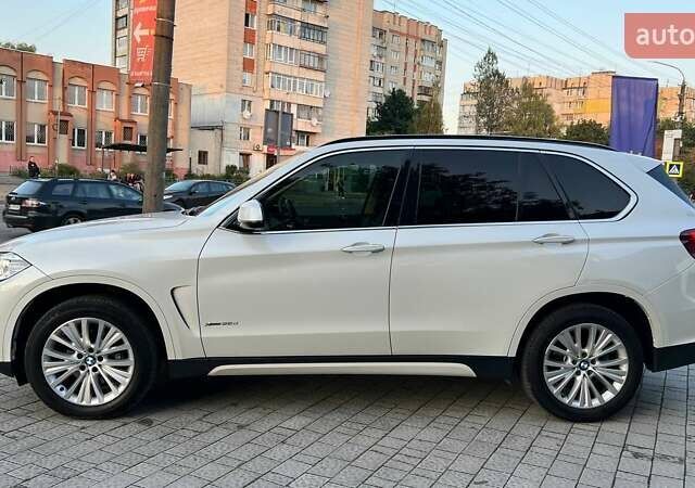 Білий БМВ Х5, об'ємом двигуна 2.99 л та пробігом 218 тис. км за 27900 $, фото 3 на Automoto.ua