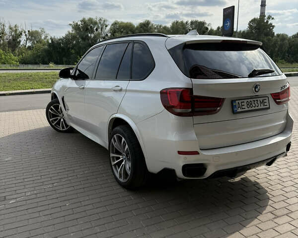 Белый БМВ Х5, объемом двигателя 2.98 л и пробегом 113 тыс. км за 32000 $, фото 3 на Automoto.ua
