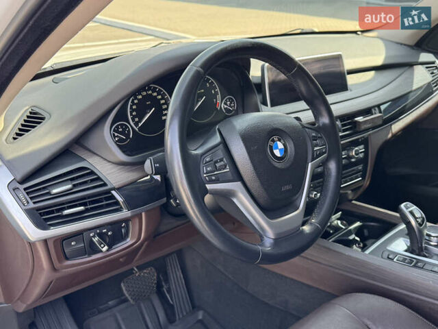 Белый БМВ Х5, объемом двигателя 2.98 л и пробегом 126 тыс. км за 26000 $, фото 17 на Automoto.ua