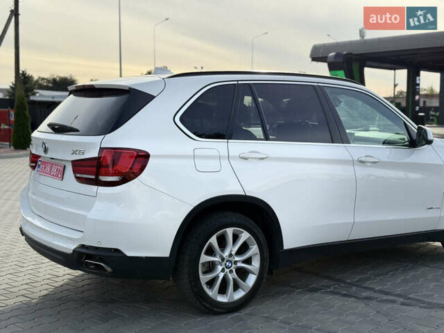 Білий БМВ Х5, об'ємом двигуна 2 л та пробігом 230 тис. км за 18500 $, фото 9 на Automoto.ua