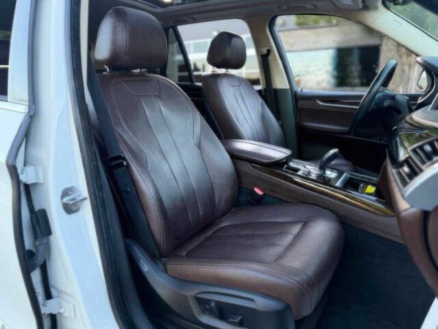 Білий БМВ Х5, об'ємом двигуна 3 л та пробігом 74 тис. км за 5500 $, фото 4 на Automoto.ua