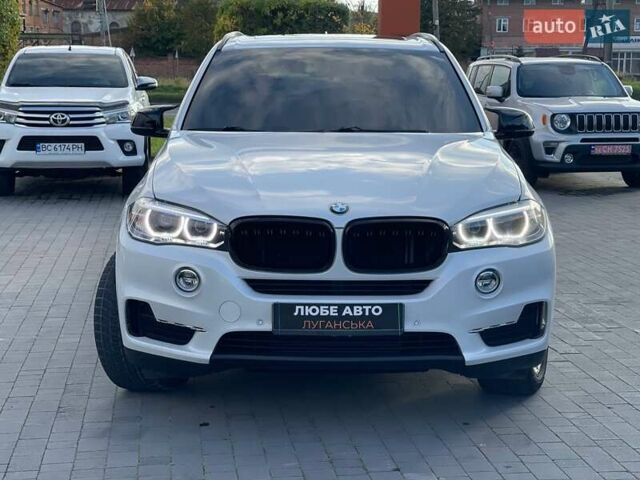 Білий БМВ Х5, об'ємом двигуна 2.98 л та пробігом 204 тис. км за 17300 $, фото 1 на Automoto.ua