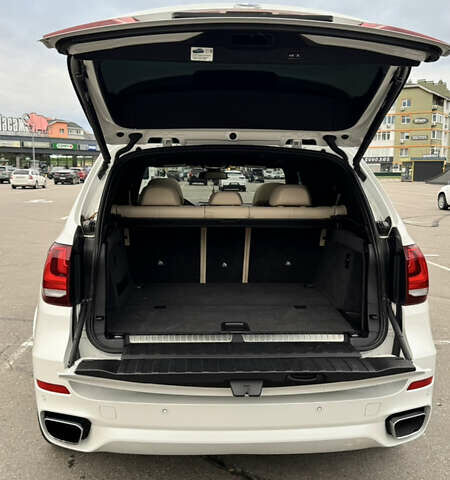 Білий БМВ Х5, об'ємом двигуна 2 л та пробігом 162 тис. км за 27900 $, фото 45 на Automoto.ua