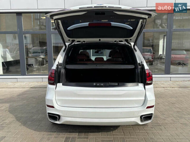 Белый БМВ Х5, объемом двигателя 2.99 л и пробегом 127 тыс. км за 24000 $, фото 2 на Automoto.ua