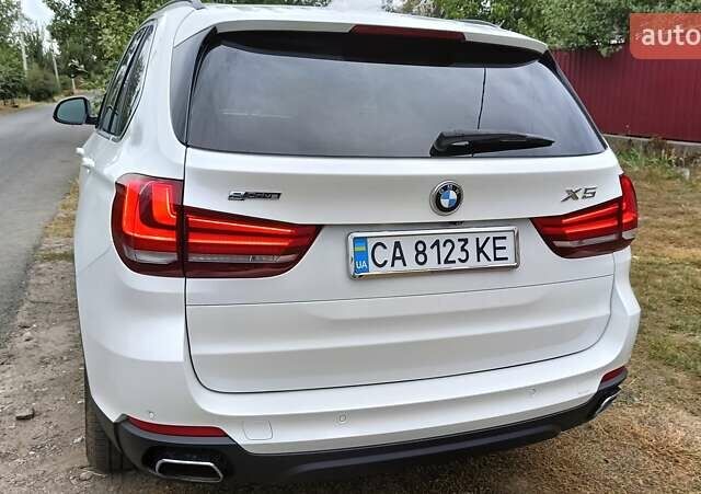 Белый БМВ Х5, объемом двигателя 2 л и пробегом 153 тыс. км за 39950 $, фото 6 на Automoto.ua
