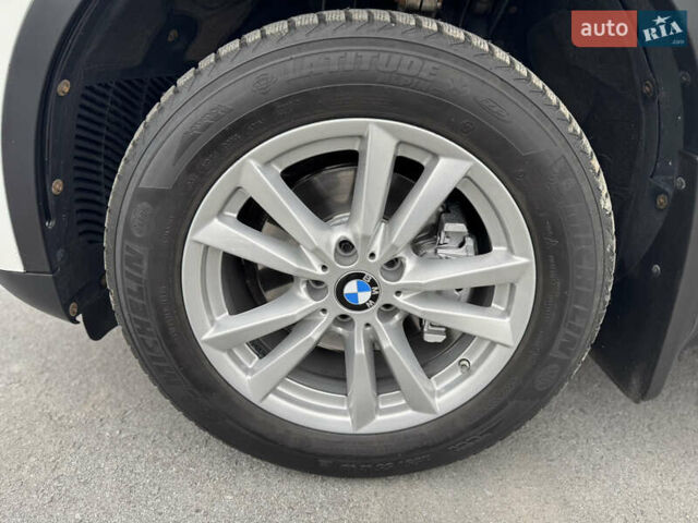 БМВ Х5 2016 в Тернополе на Automoto.ua Белый БМВ Х5, объемом двигателя 2 л и пробегом 137 тыс. км за 30500 $, фото 21 на Automoto.ua