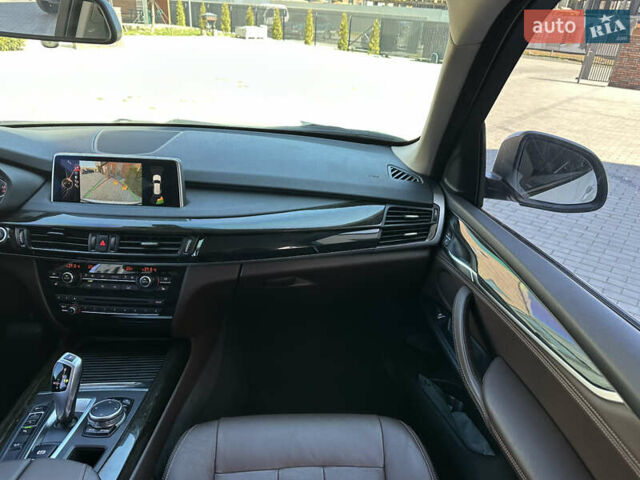 Белый БМВ Х5, объемом двигателя 2 л и пробегом 225 тыс. км за 25300 $, фото 61 на Automoto.ua