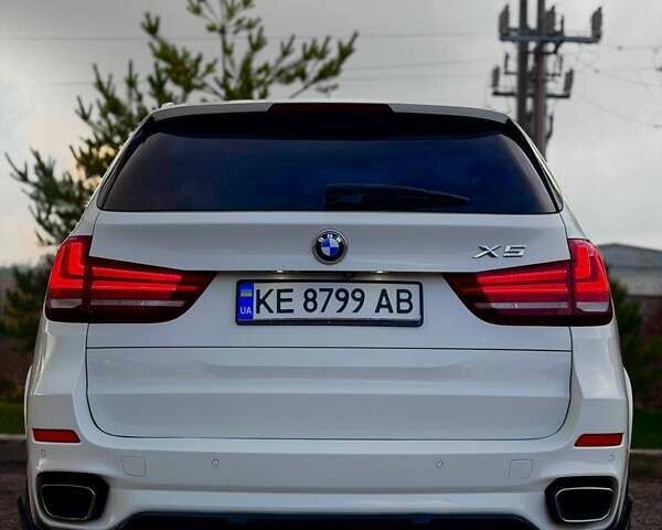 Белый БМВ Х5, объемом двигателя 2.98 л и пробегом 190 тыс. км за 28000 $, фото 6 на Automoto.ua