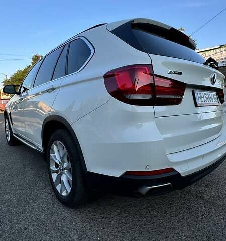 Белый БМВ Х5, объемом двигателя 2 л и пробегом 206 тыс. км за 26999 $, фото 17 на Automoto.ua