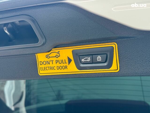 Білий БМВ Х5, об'ємом двигуна 2 л та пробігом 95 тис. км за 29990 $, фото 22 на Automoto.ua