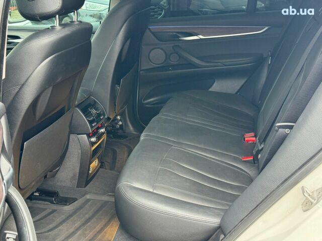 Білий БМВ Х5, об'ємом двигуна 2 л та пробігом 95 тис. км за 29990 $, фото 20 на Automoto.ua