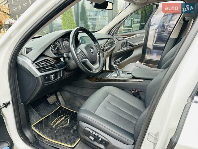 Белый БМВ Х5, объемом двигателя 3 л и пробегом 92 тыс. км за 23500 $, фото 14 на Automoto.ua