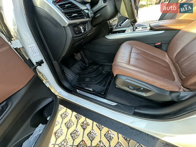 Белый БМВ Х5, объемом двигателя 2 л и пробегом 94 тыс. км за 34900 $, фото 13 на Automoto.ua