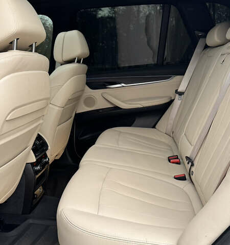 Білий БМВ Х5, об'ємом двигуна 2 л та пробігом 162 тис. км за 27900 $, фото 42 на Automoto.ua