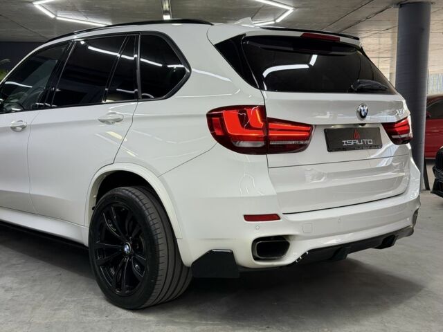 Білий БМВ Х5, об'ємом двигуна 4.4 л та пробігом 147 тис. км за 32900 $, фото 15 на Automoto.ua