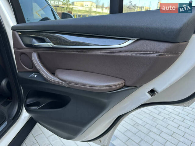 Белый БМВ Х5, объемом двигателя 2 л и пробегом 225 тыс. км за 25300 $, фото 48 на Automoto.ua