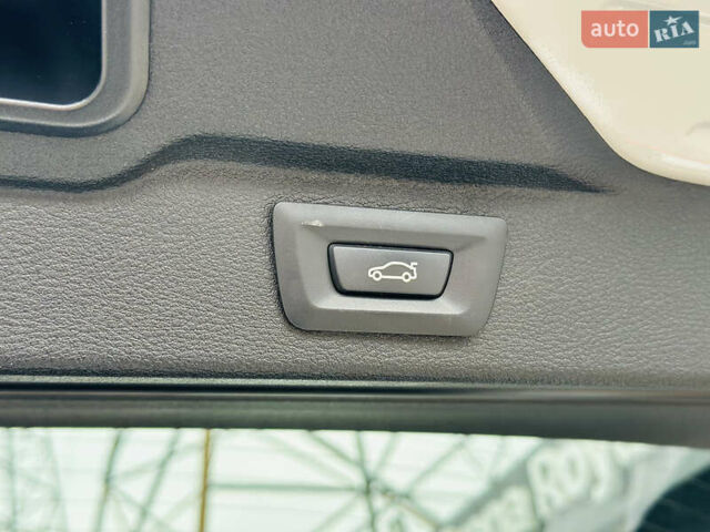 Белый БМВ Х5, объемом двигателя 3 л и пробегом 92 тыс. км за 23500 $, фото 12 на Automoto.ua