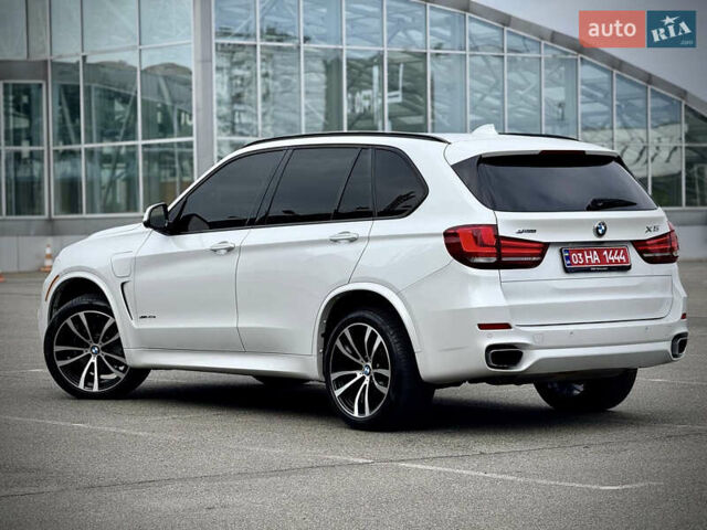 Белый БМВ Х5, объемом двигателя 2 л и пробегом 161 тыс. км за 27900 $, фото 7 на Automoto.ua