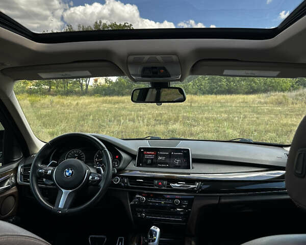 Белый БМВ Х5, объемом двигателя 2.98 л и пробегом 107 тыс. км за 34000 $, фото 8 на Automoto.ua