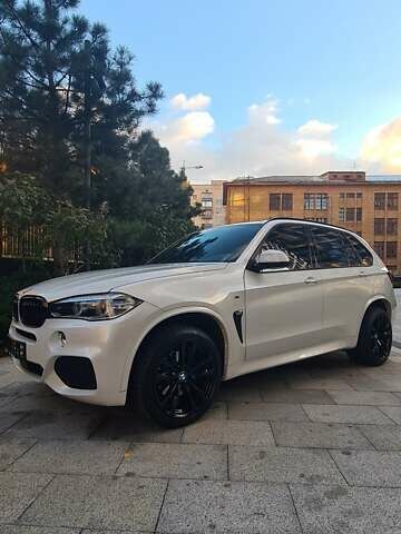 Белый БМВ Х5, объемом двигателя 2.98 л и пробегом 96 тыс. км за 31500 $, фото 22 на Automoto.ua