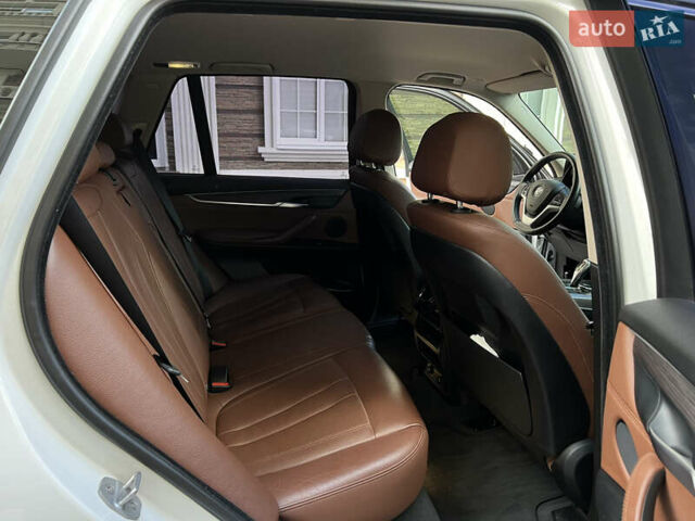 Белый БМВ Х5, объемом двигателя 2 л и пробегом 133 тыс. км за 37000 $, фото 31 на Automoto.ua